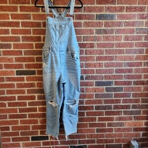 American Eagle Mom Overall Distressed 16 Short Stretch